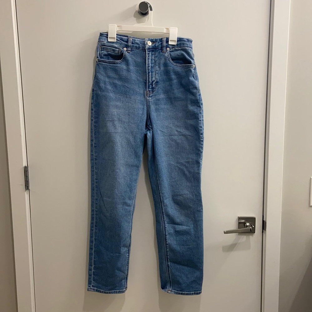 American Eagle Stretch Curvy Mom Jean Size 6
